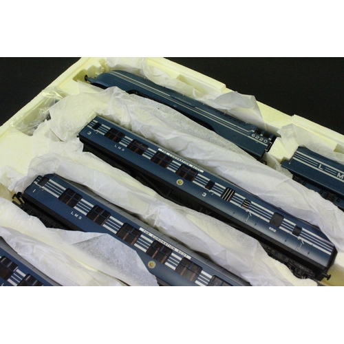32 - Boxed ltd edn Hornby OO gauge R3092 Coronation Scot Train Pack, complete with certificate