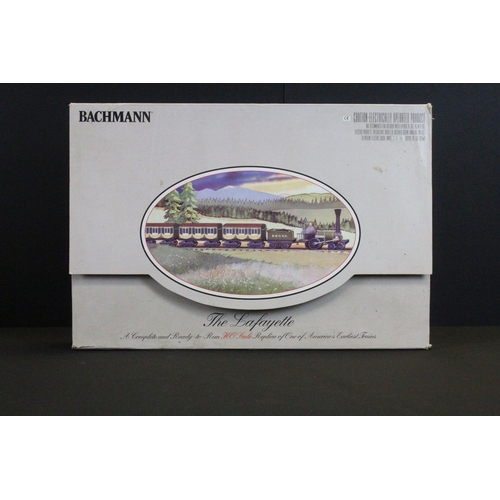 41 - Boxed Bachmann HO scale 00628 The Lafayette train set, complete