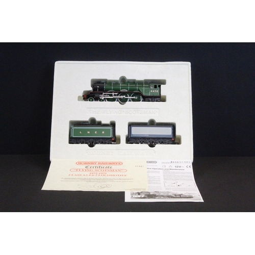 42 - Boxed ltd edn Hornby OO gauge R098 The Flying Scotsman Locmotive with two tenders