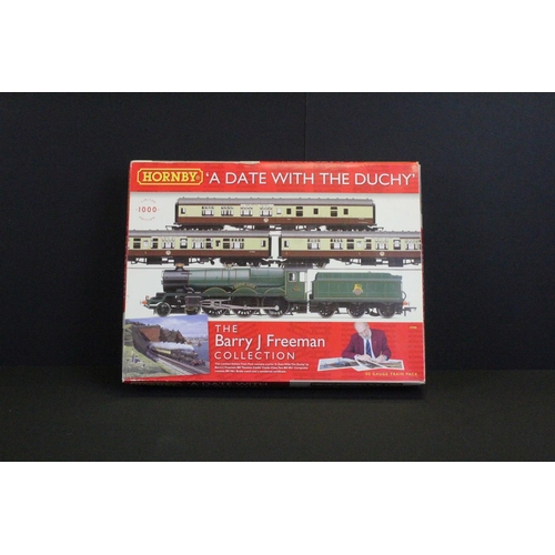 43 - Boxed Hornby OO gauge R2986 The Barry J Freeman Collection Train Pack, complete with Taunton Castle ... 