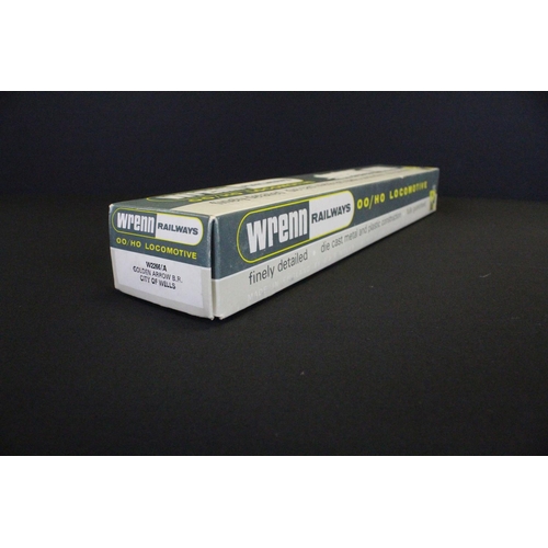 56 - Boxed Wrenn OO gauge W2266/A Golden Arrow BR City of Wells locomotive