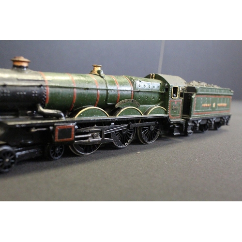 59 - Boxed Wrenn OO gauge Shrewsbury Castle 4-6-0 locomotive with tender