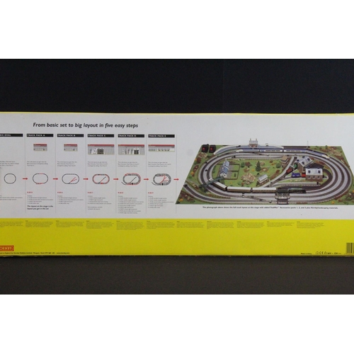 64 - Boxed Hornby OO gauge R1037 GWR Mixed Traffic train set, vg