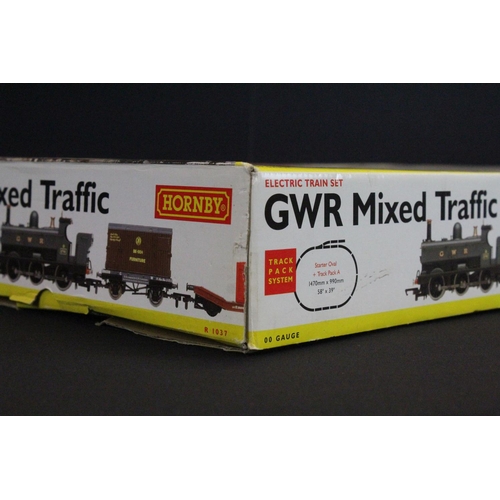 64 - Boxed Hornby OO gauge R1037 GWR Mixed Traffic train set, vg