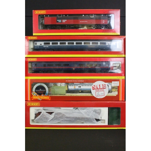 72 - 14 Boxed OO gauge items of rolling stock to include 13 x Hornby featuring R6355 BR Standard GUV RES,... 