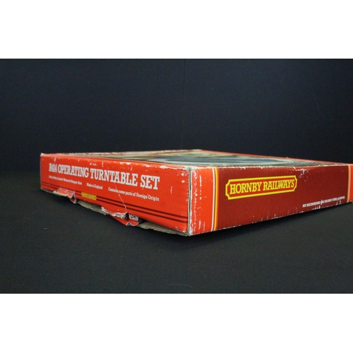 79 - Quantity of boxed Hornby OO gauge accessories to include R8012 HM 2000 Power Controller, R8013 HM 20... 