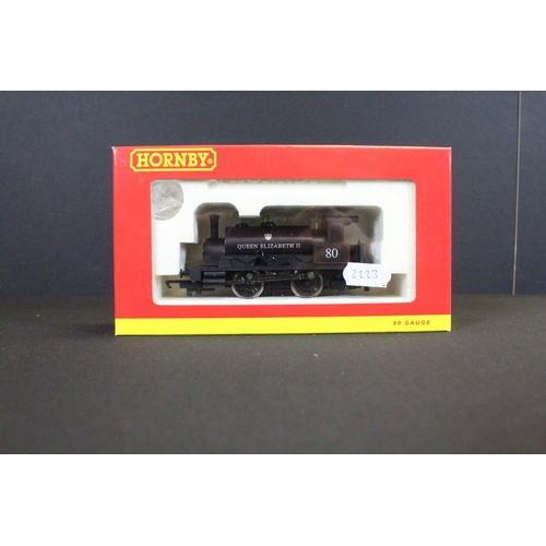 86 - Six boxed Hornby OO gauge locomotives to include R3292 BR Black 0-4-0 Collector Club Loco 2014, R259... 