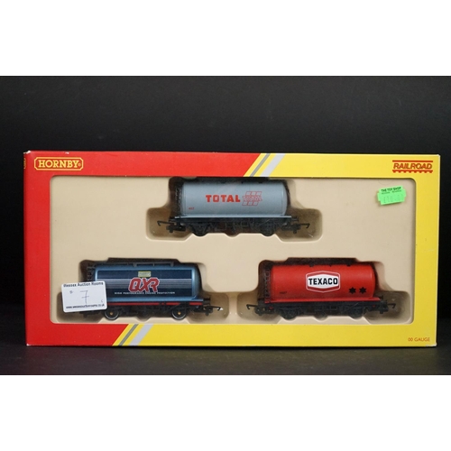 7 - Boxed Hornby OO gauge R2162B Provincial Railways Class 155 Super Sprinter 155317 plus 4 x boxed Horn... 