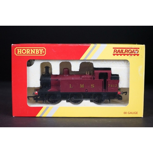 9 - Four boxed Hornby OO gauge Railroad locomotives to include R2879 BR Class 55 St Paddy 55001, R2674 L... 