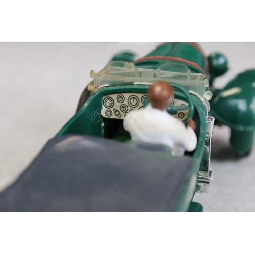 1356 - Boxed Triang Scalextric Vintage Car Racing MM / C64 Bentley in green with driver slot car, appears i... 