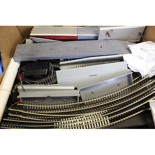 122 - Large quantity of model railway accessories to include 2 x boxed HM Loco Tester, tracksiode building... 