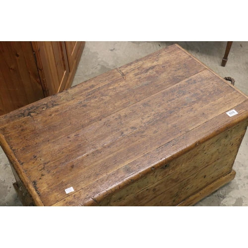 608 - Large Victorian Pine Blanket Box, 91cm wide x 51cm high