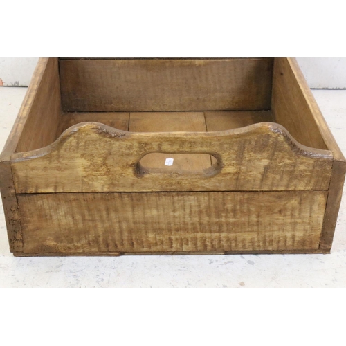 611 - Pine Trug, 52cm long