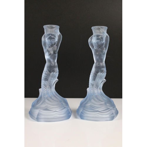 111 - Art Deco Blue Pressed Glass 5-Piece Dressing Table Set comprising Pair of Candlesticks with stems in... 