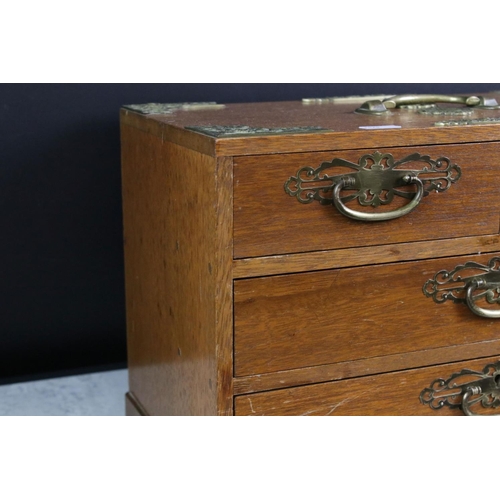 173 - Early 20th Century Chinese Mah-Jong set with bamboo and bone playing pieces, housed within a Chinese... 