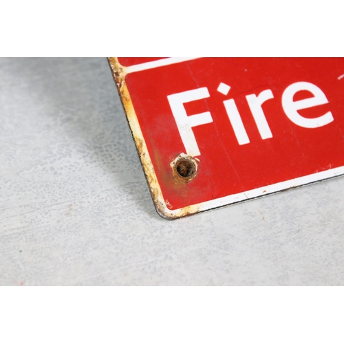 178 - Enamel fire extinguisher wall-mounted sign from the London Underground, with white lettering on red ... 