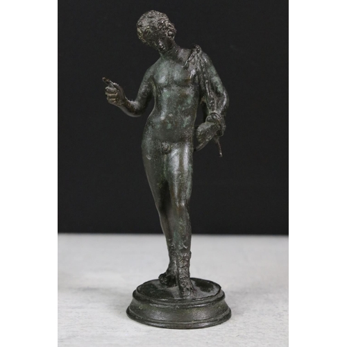 199 - A collection of nine grand tour style miniature bronzes figure of classical marble statues.