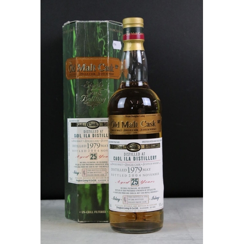 402 - A bottle of Caol Ila old malt cask whisky, bottle aged 25 years, from 1979 to 2004.