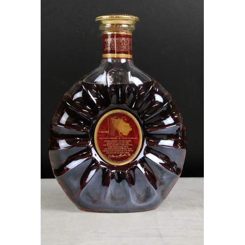 407 - A bottle of Remy Martin fine champagne cognac XO Special, sealed bottle in box.