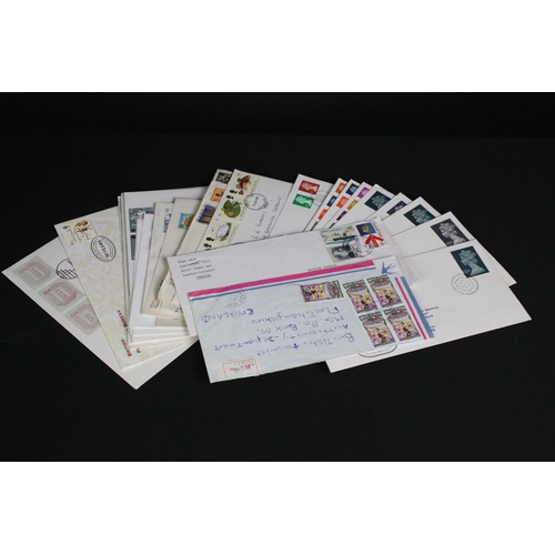 413 - A large collection of mainly British first day covers together with a small quantity of coin covers.