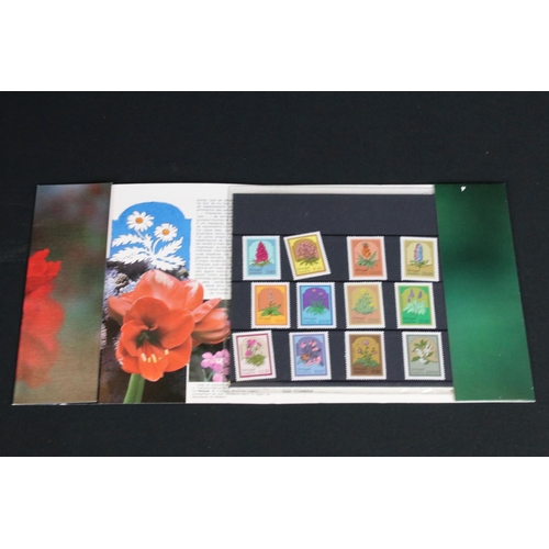 413 - A large collection of mainly British first day covers together with a small quantity of coin covers.