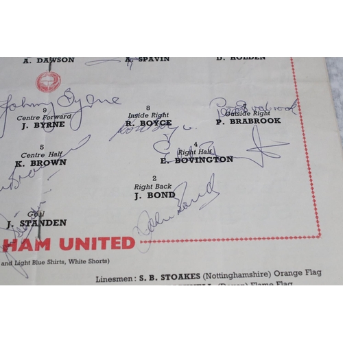 438 - Football Autographs - West  Ham Utd v Preston NE FA Cup Final programme 1964, fully signed by both t... 