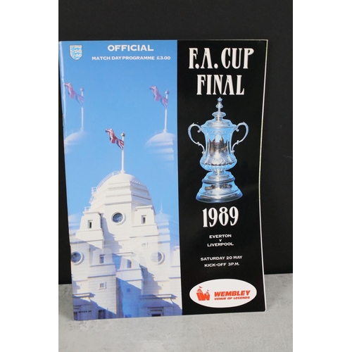 439 - Football Autographs / Memorabilia - Everton v Liverpool FA Cup Final 1989 programme, Press Box ticke... 