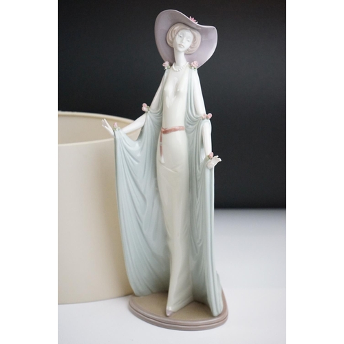 11 - Lladro ' Afternoon Tea ' porcelain lady figure, no. 1428 (35.5cm high), together with a Lladro Balle... 