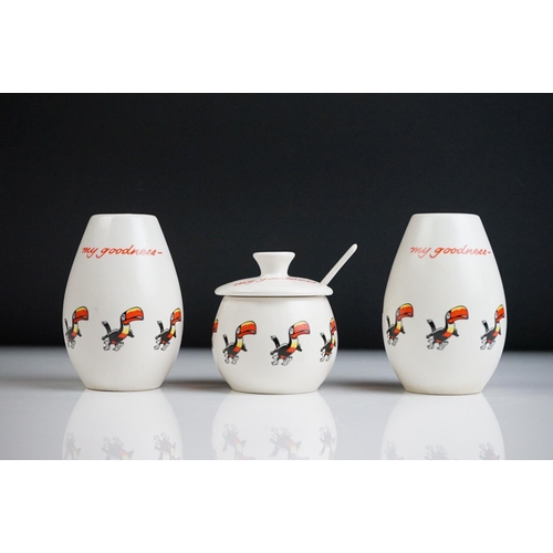 17 - Advertising - Carlton Ware Guinness 'My Goodness My Guinness' three-part cruet set, decorated with t... 