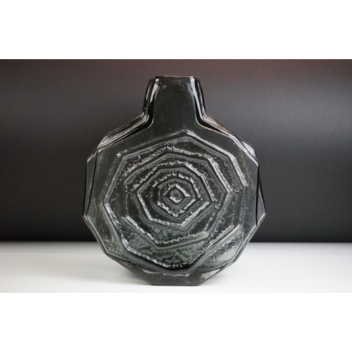 4 - Whitefriars Willow Banjo Vase, from Geoffrey Baxter's textured glass range, pattern 9681, 31.5cm hig... 