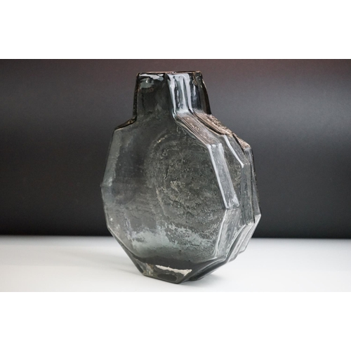 4 - Whitefriars Willow Banjo Vase, from Geoffrey Baxter's textured glass range, pattern 9681, 31.5cm hig... 