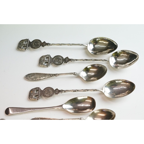 253 - A small group of mixed collectables to include hallmarked sterling silver spoons, costume jewellery ... 