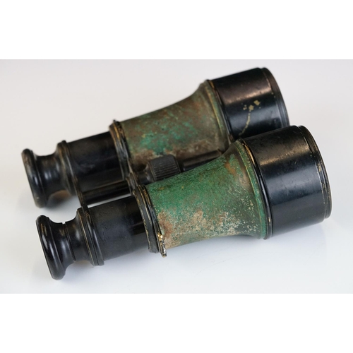 255 - World War One military field binoculars by Heath & Co, the cross section marked Hezzanith, marked Mk... 