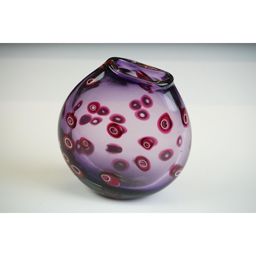 32 - Bob Crooks ' Hula ' studio glass vase, of flattened form, with inclusions of pink & white hoops on a... 