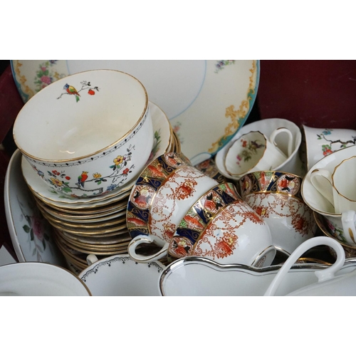 77 - Collection of vintage china to include Royal Doulton, Royal Worcester, Royal Crown Derby etc