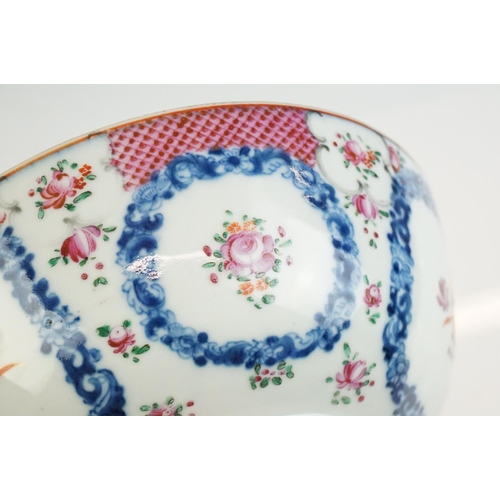 35 - 18th Century Chinese Famille Rose circular footed bowl, decorated with floral sprays, with underglaz... 