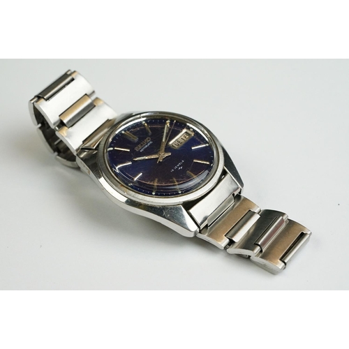 241 - Seiko 7006 - 8040 automatic day / date gents watch