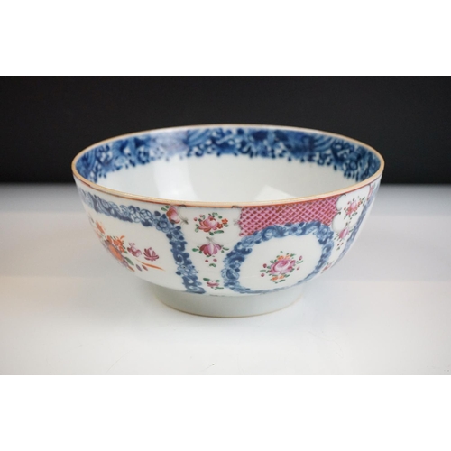 35 - 18th Century Chinese Famille Rose circular footed bowl, decorated with floral sprays, with underglaz... 