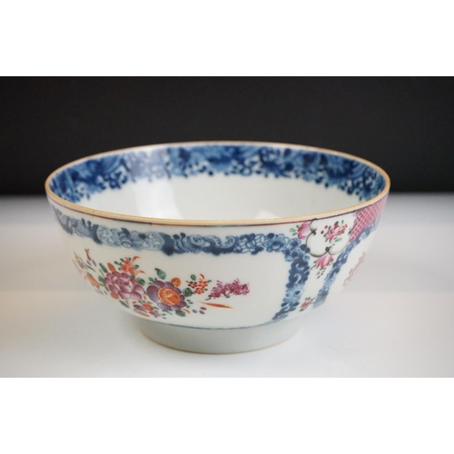 35 - 18th Century Chinese Famille Rose circular footed bowl, decorated with floral sprays, with underglaz... 