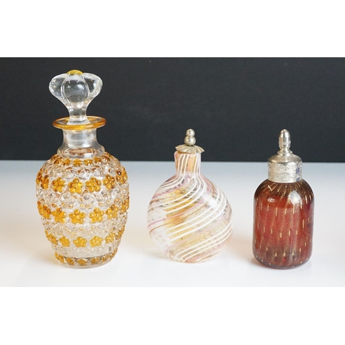 327 - A collection of mainly vintage scent / perfume bottles to include a fully hallmarked sterling silver... 