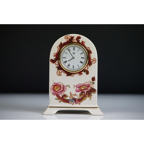 41 - Masons Ironstone ' Mandalay ' pattern mantel clock together with a pair of Masons ' Brown Velvet ' s... 