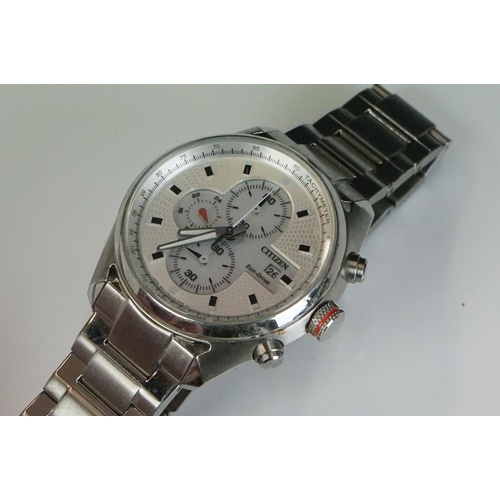 282 - A collection of gents and ladies wristwatches to include Citizen and Swatch examples.