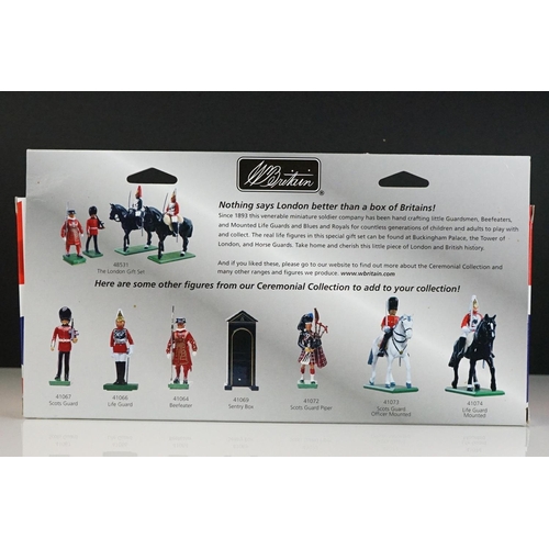 291 - Britains blister packed figures, Ceremonial Collection, Grenadier Guards, London Gift Set etc (7 ite... 