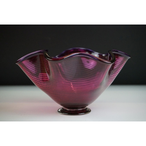 43 - Bob Crooks - Two ' Venetian ' glass bowls of lobed form, to include an amber example with ruby threa... 