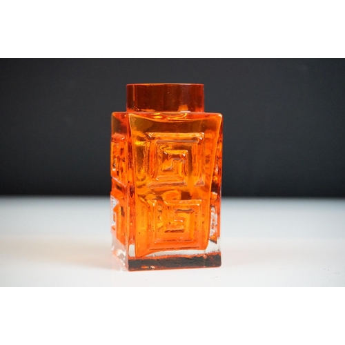 50 - Whitefriars ' Greek Key ' pattern Tangerine vase, pattern no. 9815, 11cm high