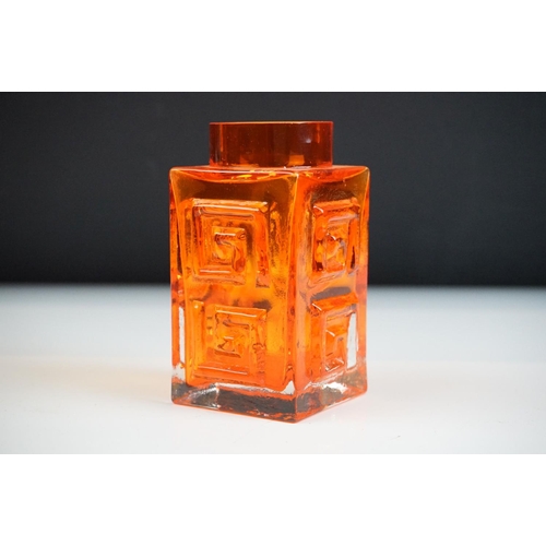 50 - Whitefriars ' Greek Key ' pattern Tangerine vase, pattern no. 9815, 11cm high