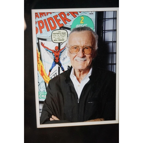 514 - Marvel - Marvel Comics Stan Lee Montage with three photographic images, one signed by Stan Lee, with... 