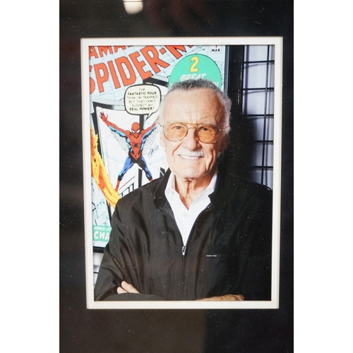 514 - Marvel - Marvel Comics Stan Lee Montage with three photographic images, one signed by Stan Lee, with... 