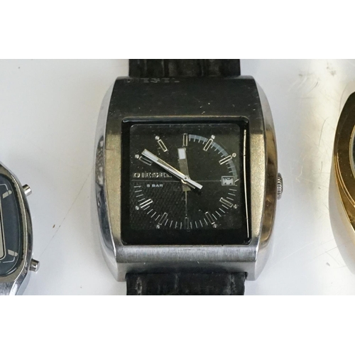 343 - A small collection of vintage and contemporary watches to include Rotary, Timex and Avia examples