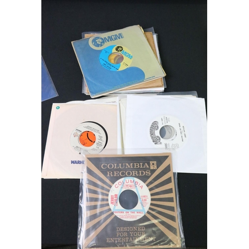 407 - Vinyl & Autographs - Rockabilly / Country Rock - 36 7” singles by mainly Jerry Naylor (front person ... 